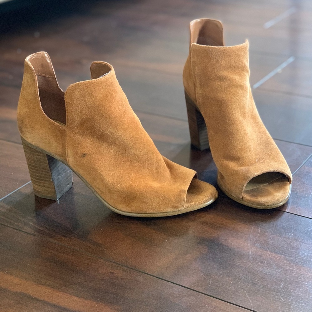 Steve Madden open toe booties